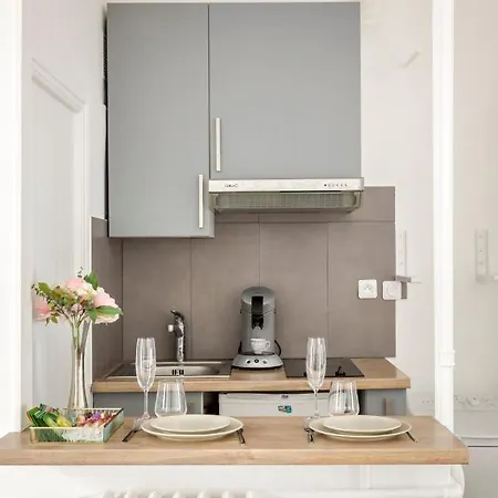 Sweety 16 Apartment
