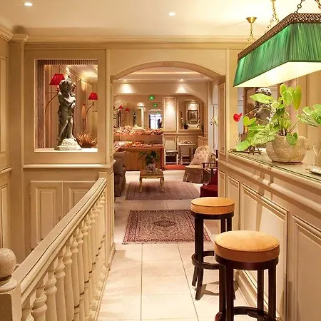 Au Manoir Saint Germain 4*