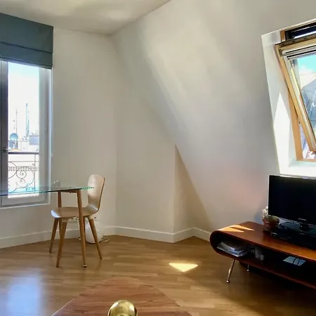 Apartment Le Nid De Republique Paris