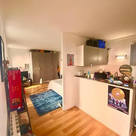 Paris 11 / Calme Et Tres Lumineux. The Cosy Flat. Apartment Paris