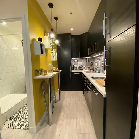 Douillet Au Coeur Du Quartier Gros Cailloux * Paris