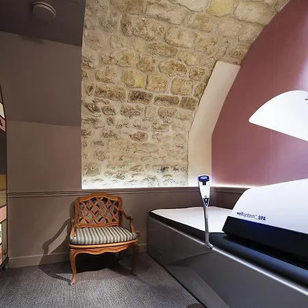 La Maison Favart 4* Párizs