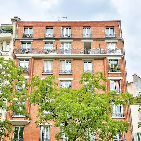 Apartment Charming Near The Place De La Nation