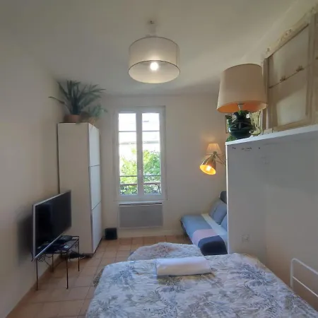Authentic House Small, Bright And Calm Apartment