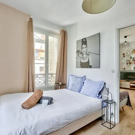 Appartement 2 Flat In The Heart Of Montmartre