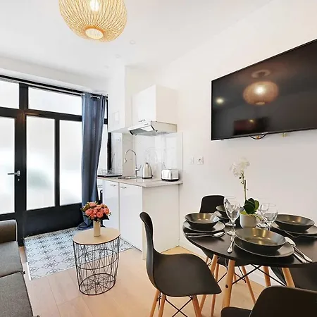 Apartamento Appartement - 3P- Champs De Mars Tour Eiffel
