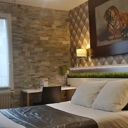De La Felicite Hotel 3*
