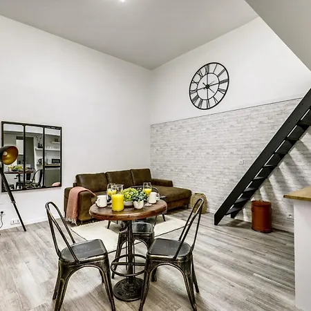 Modern French Studio In *