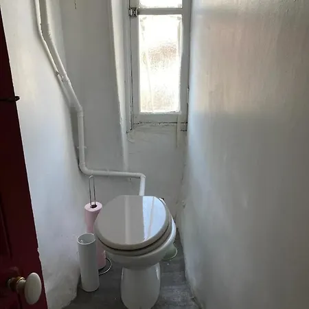 Apartment Studio Contemporain Dans 12eme Arrondissement