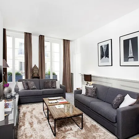 Livinparis - Luxury 3 Bedrooms Grands-boulevards I פריז