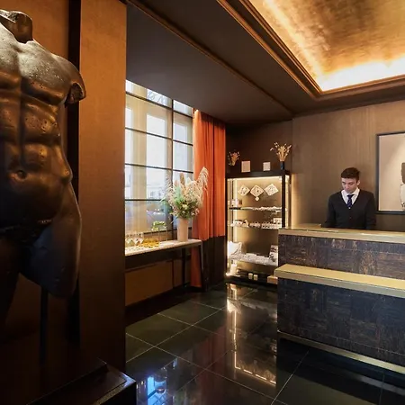 그랜드 뒤 팔레 로열 호텔 파리