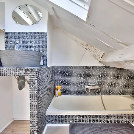 Luxurious Chatelet Lescot Free Netflix Paris