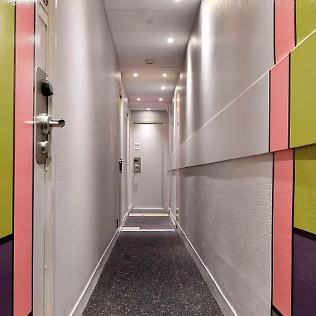 Mercure Gare De L'est Hotel 4*