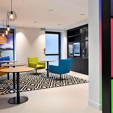 Mercure Gare De L'est 4*