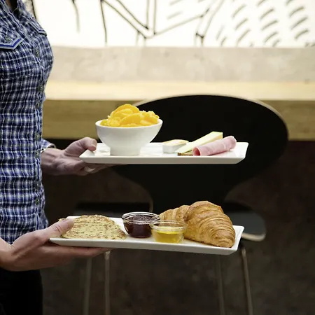 Hotel Ibis Gare Du Nord Tgv Paříž