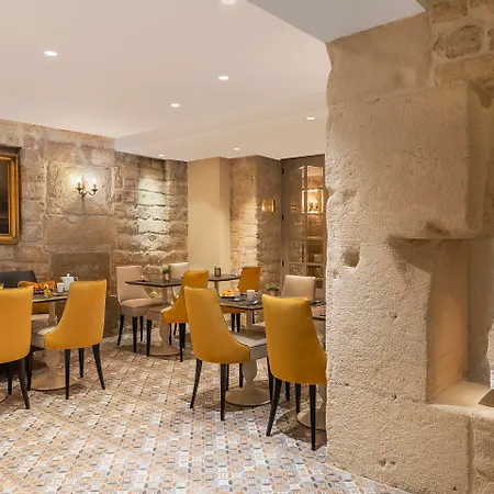 Ducs De Bourgogne Hotel