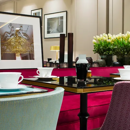 Hotell Bourgogne & Montana Paris