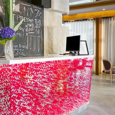 Marais Grands Boulevards Hotel 4*