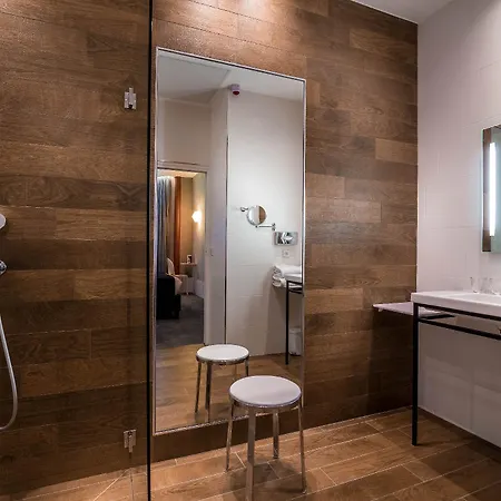 Marais Grands Boulevards Hotel Paris