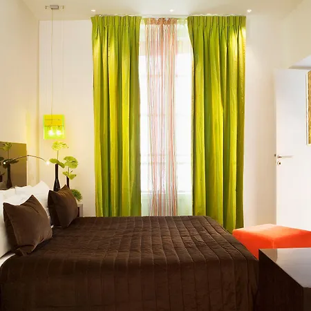 Le Rocroy Gare Du Nord Hotel 4*