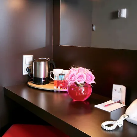 Mercure Montmartre Sacre Coeur 4* Παρίσι