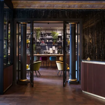 Victoria Palace Hotel 4*