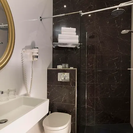 Montparnasse Saint Germain Hotel 3*