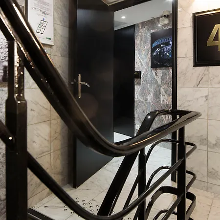 Hotel Montparnasse Saint Germain Paris