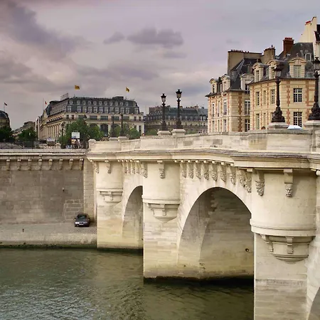 Mercure Notre Dame Saint Germain Des Pres