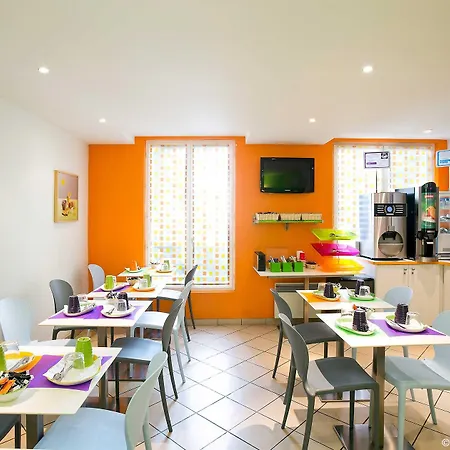 Ibis Styles Gare De L'est Tgv Hotel