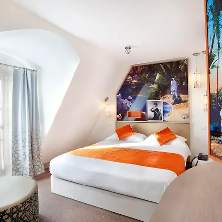 Mayet Hotel 3*