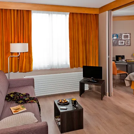 Adagio Xv Aparthotel 3*