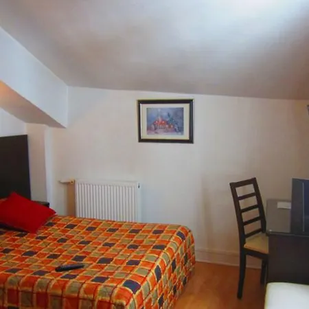 Hotel Amiot Paryż