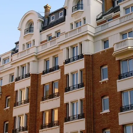 Hotel Paris-auteuil By Ihg