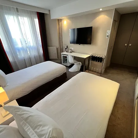 Hotel Paris-auteuil By Ihg Paris