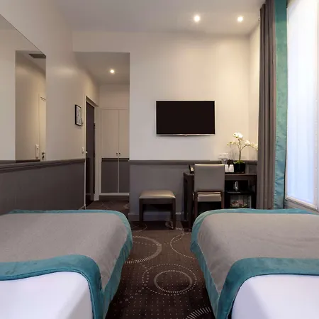 Elysees Ceramic Hotel 3*