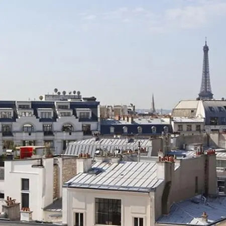 Pley Paris