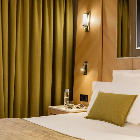 Hotel Louvre Saint-honoré Paris