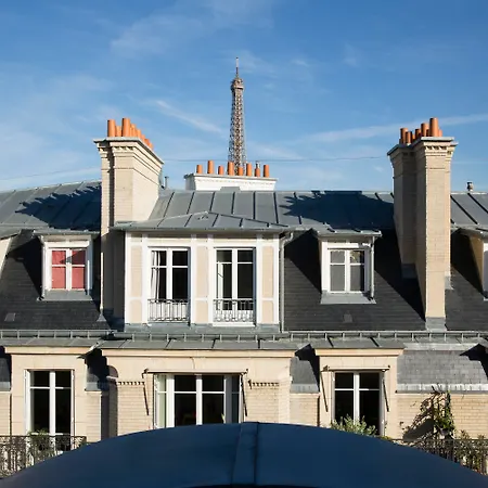 Ares Eiffel