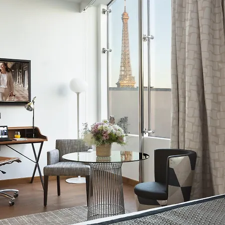Hotel La Clef Tour Eiffel By The Crest Collection Parijs