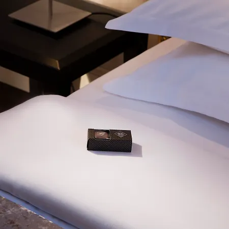 Ares Eiffel Hotel 4*