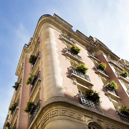 Hotel Ares Eiffel 4*