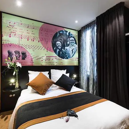 Hotell Montmartre Mon 4*