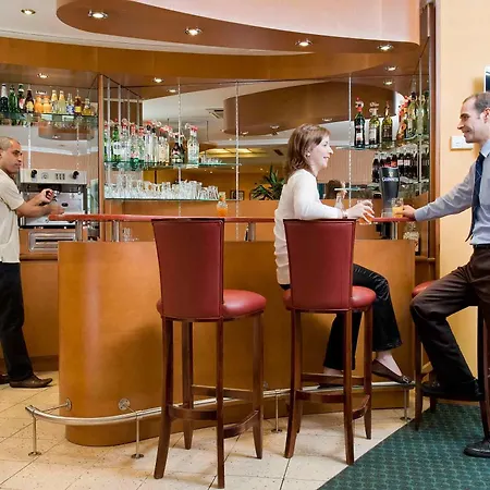 Ibis Bastille Faubourg St Antoine Hotel 3*