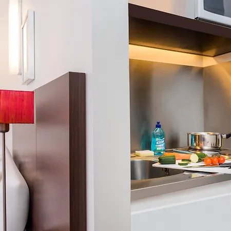 Aparthôtel Adagio Access Bastille 2* Paris