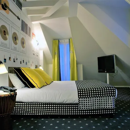 Du Triangle D'or Hotell 3*