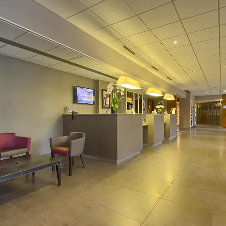 17 Batignolles Paris