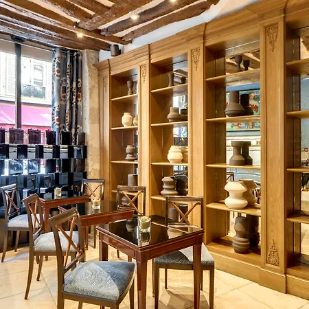 Saint Germain Hotel