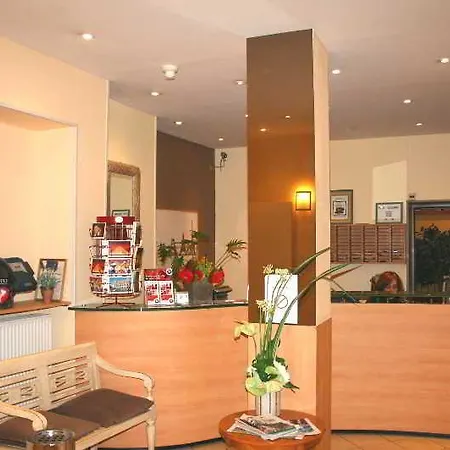 Kabanel Hotel