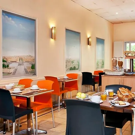 Kabanel Hotel 3*